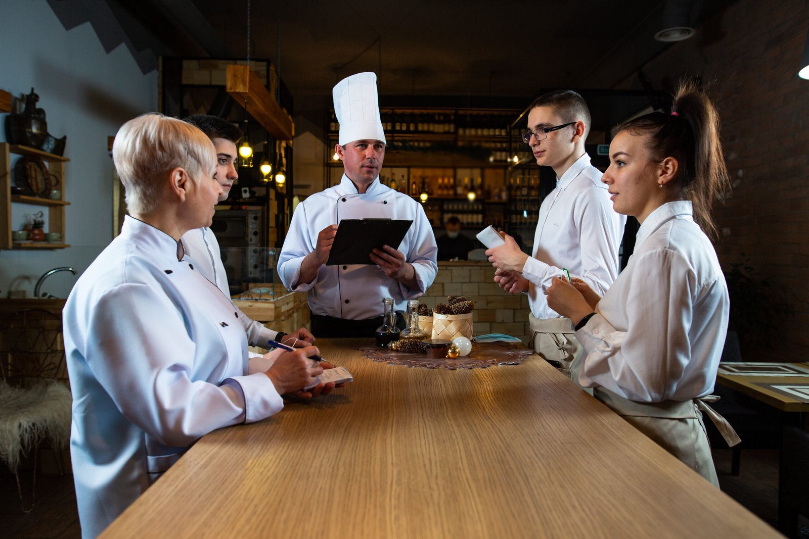 staff briefing in the restaurant